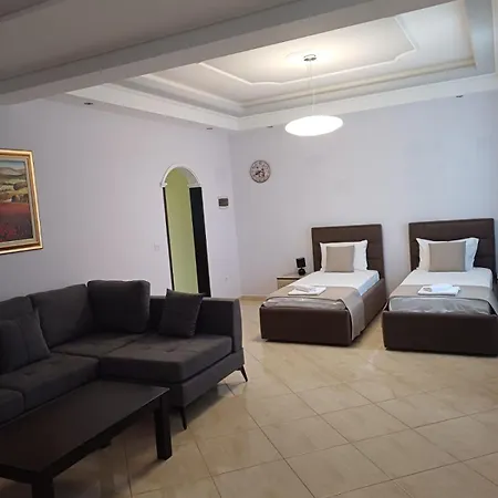 Villa Yucca Vlore Exterior photo